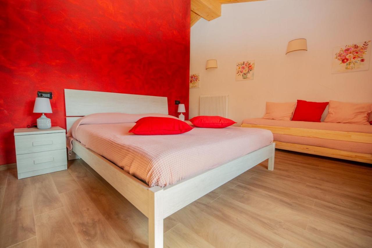 Agriturismo La Cascina B&B 산 페델레 인텔비 외부 사진